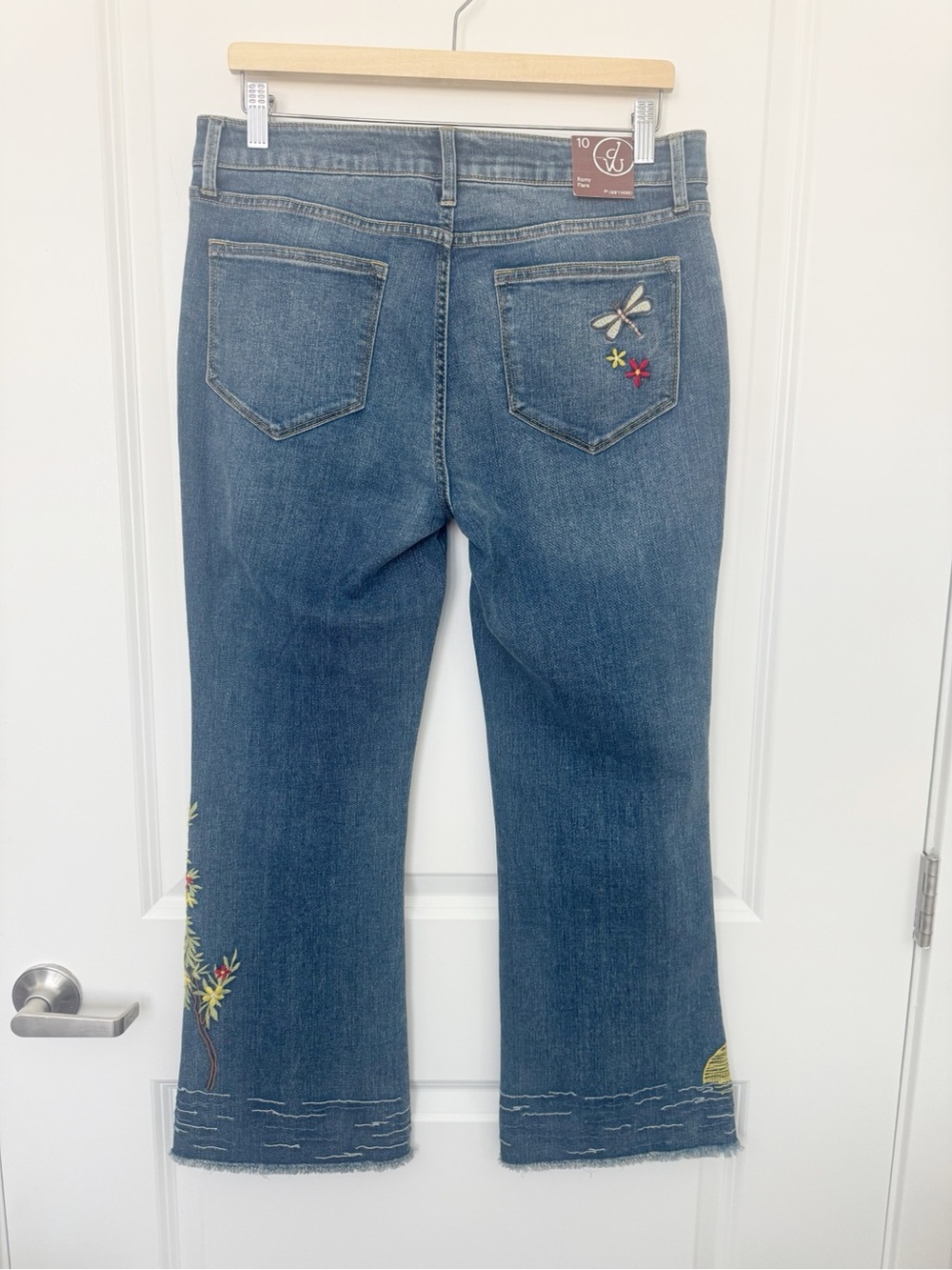 Driftwood Romy Flare Denim Jeans Embroidered Heron Bird Dragonflies Size 10 - Picture 3 of 10